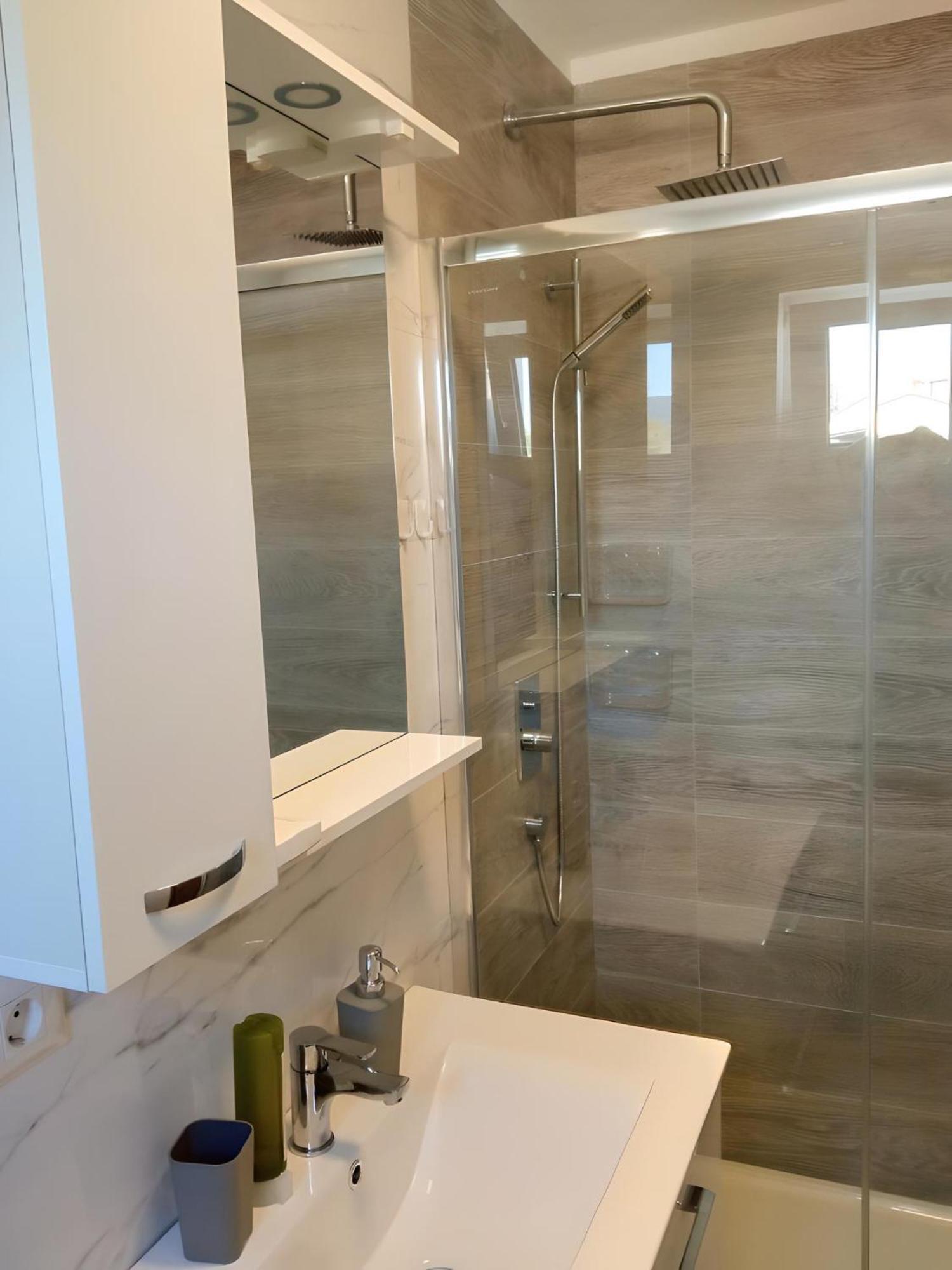 Apartment Valentino Tar-Vabriga Bagian luar foto